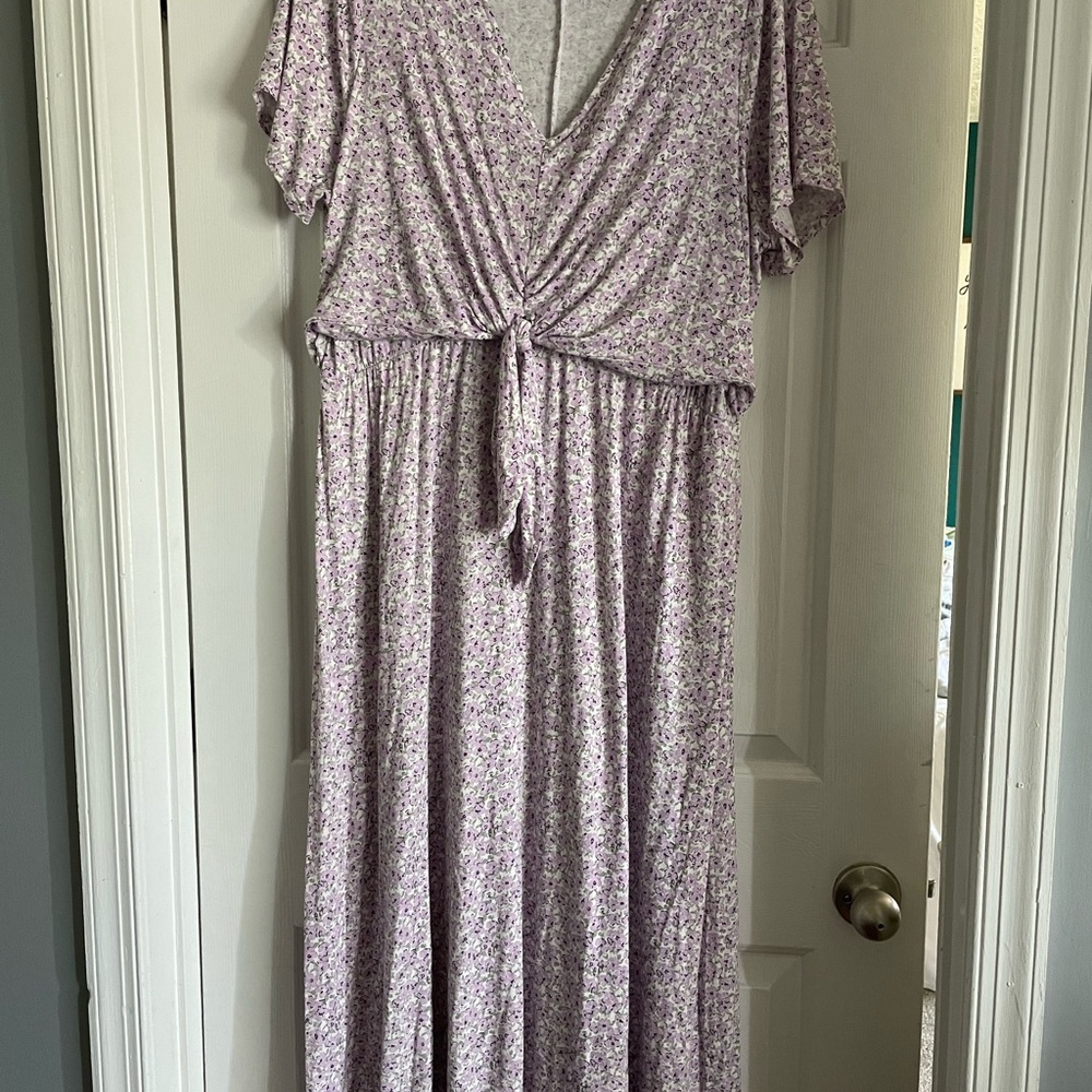 Floral V-Neck Tie-Front Dress